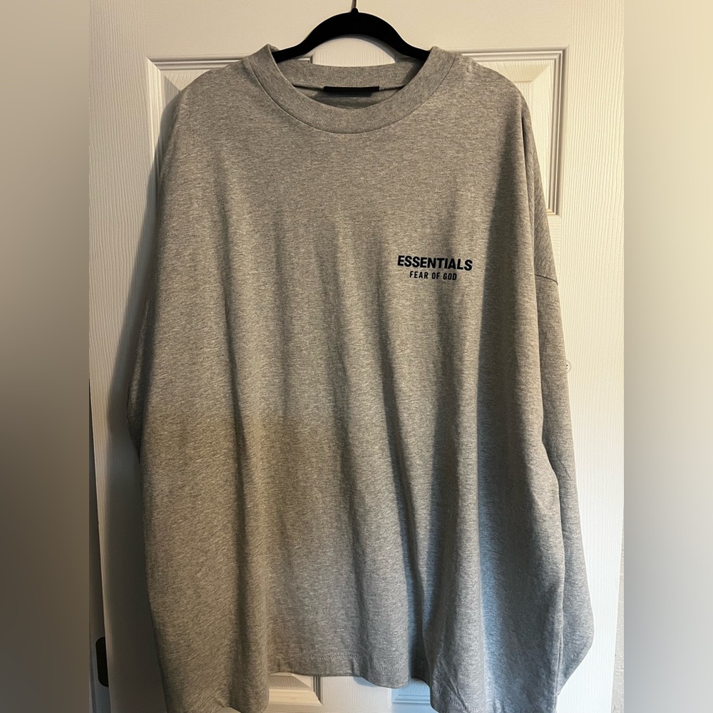 Essentials Fear of God longsleeve